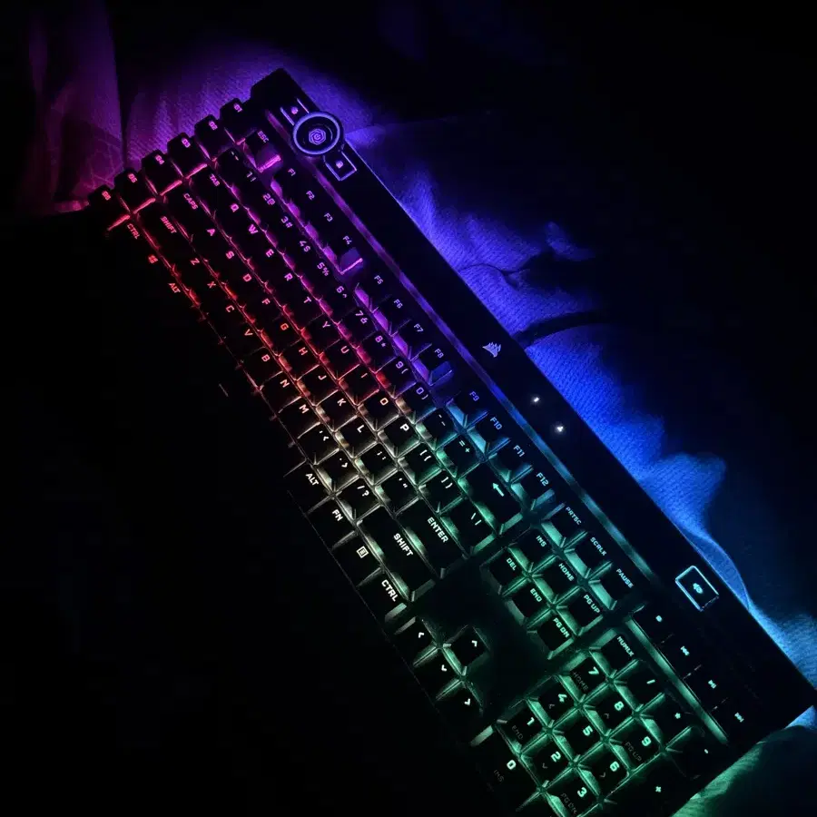 CORSAIR K100 RGB OPTICAL