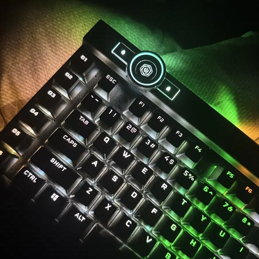 CORSAIR K100 RGB OPTICAL