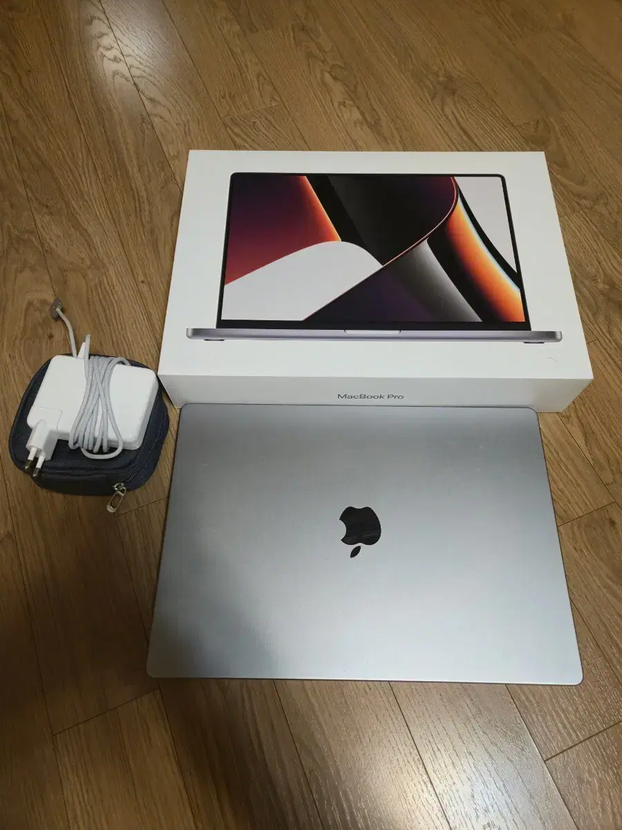 MacBook Pro M1 Pro 16-inch 2021 16g 512g Full Box AppleCare