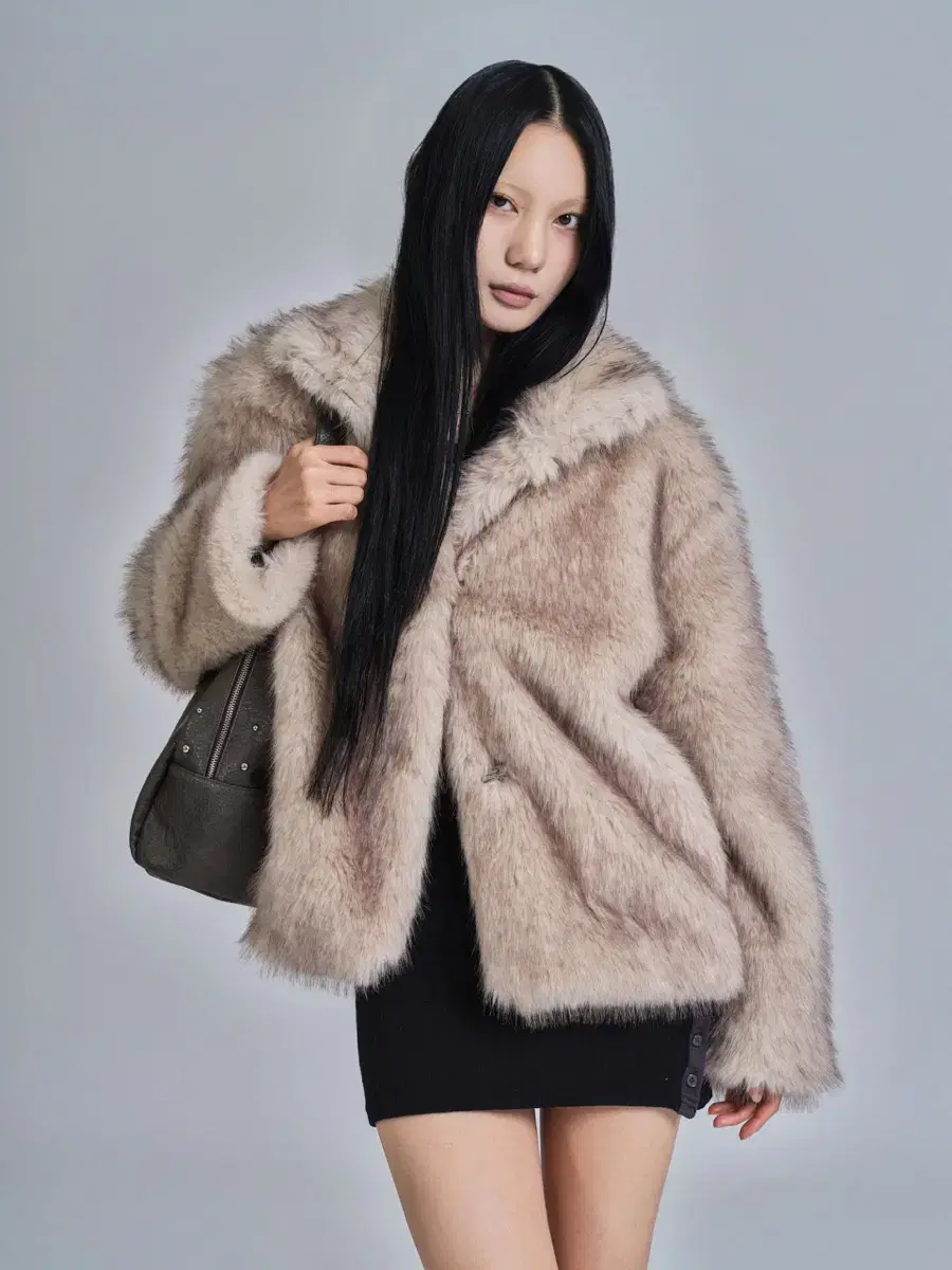 애즈온 비비 퍼자켓 아이보리 bibi fur jacket ivory