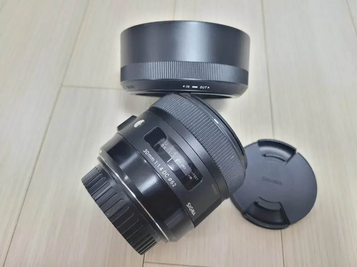 캐논 EF-S 마운트 시그마 아트 삼식이 렌즈 30mm f1.4