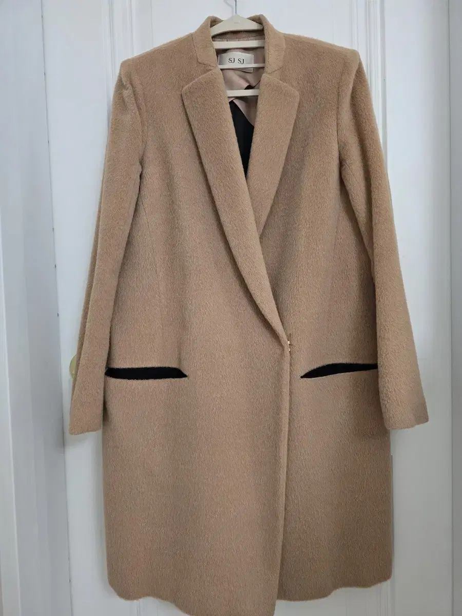 Hanseom SJSJ Lamb Wool Coat (Office Look, Guest Look)