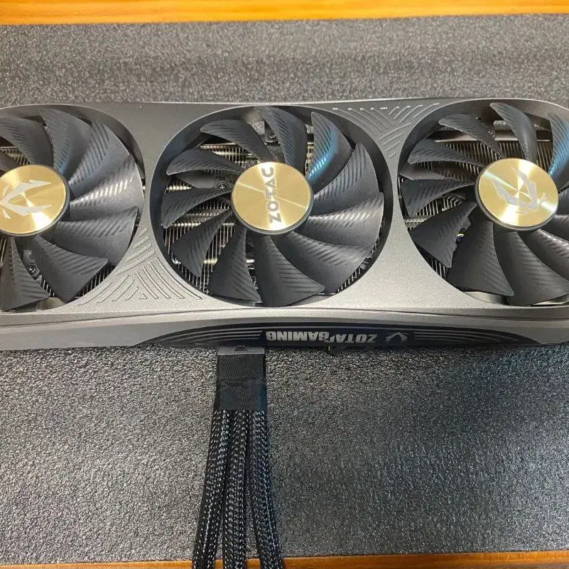 그래픽 카드 조탁 RTX4070ti 판매합니다