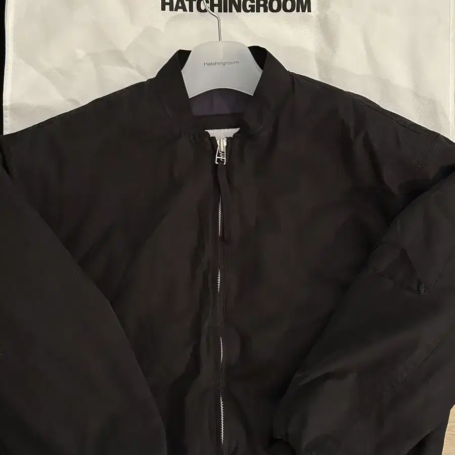 Hatching Room/Heavy Flight Jacket Black