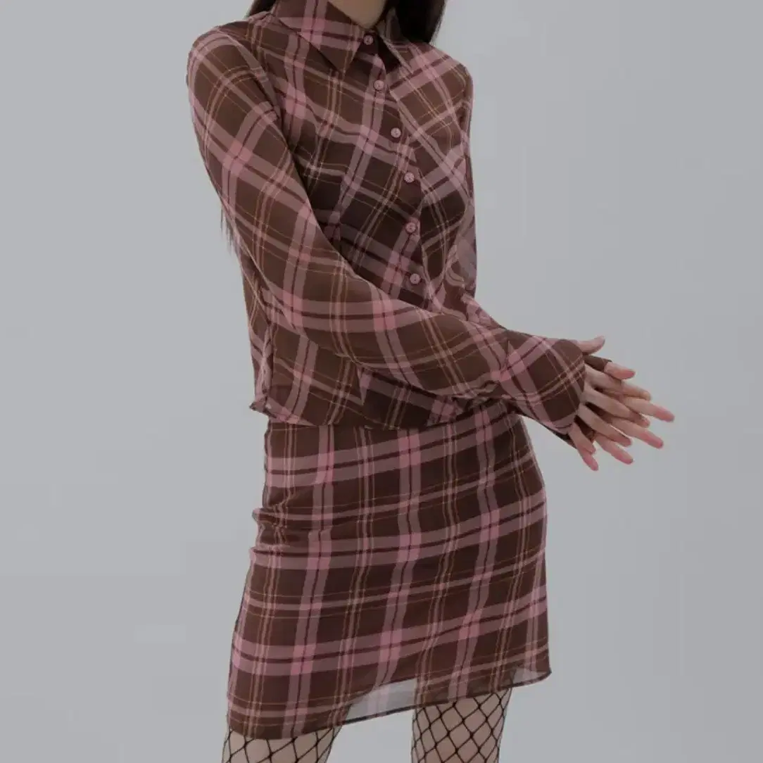 큐리티 블라우스 C SEE-THROUGH CHECKED BLOUSE_PI