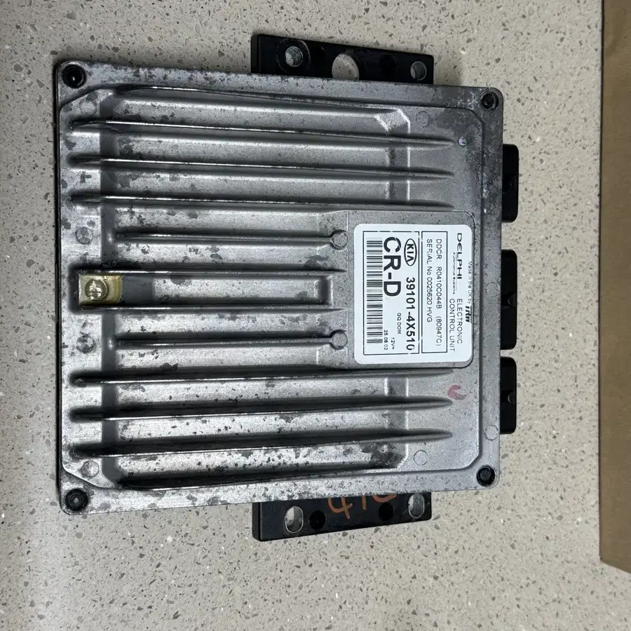 카니발2 39101-4X510 ECU