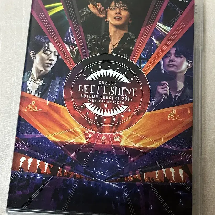 씨엔블루 일본 콘서트 DVD 2022 LET IT SHINE