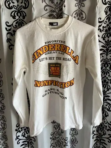 GLAD NEWS 글래드 뉴스 롱T bobsFUGA CIVARIZE