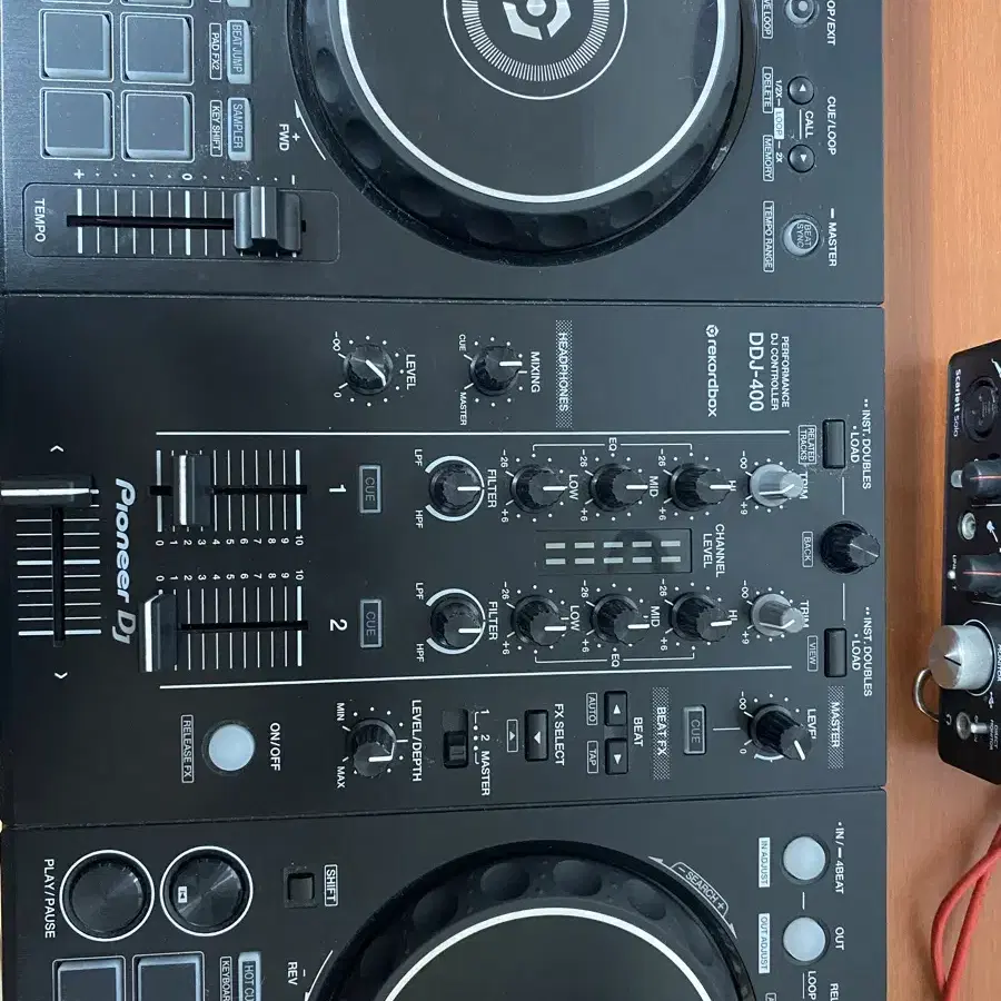 DDJ-400