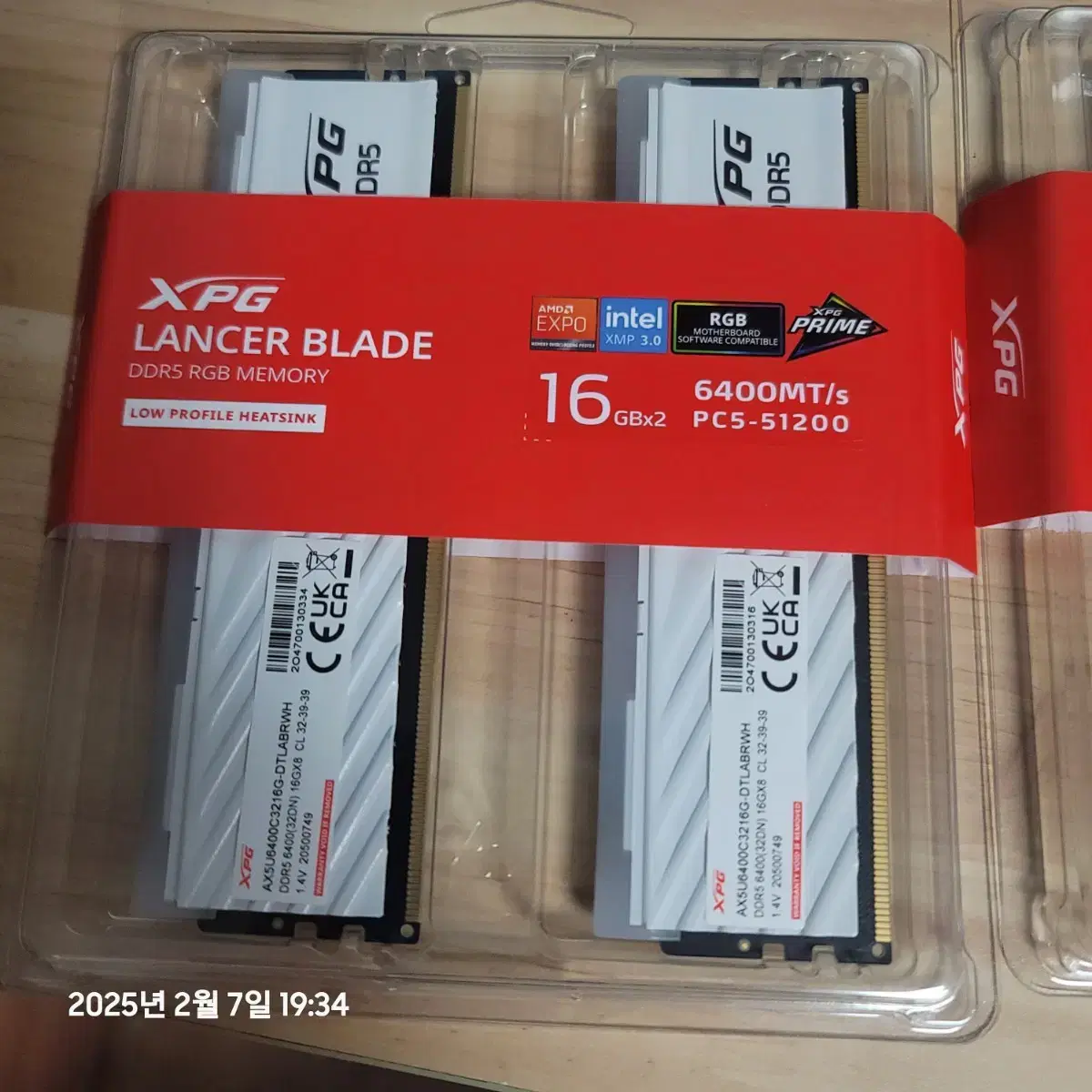 ADATA DDR5 6400 CL32 메모리  16GB*4 총 64GB