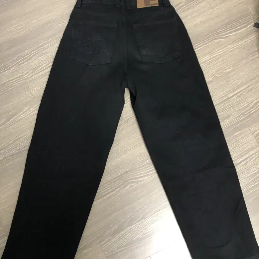 [S]이알티알 Essential Relaxed Denim Pants