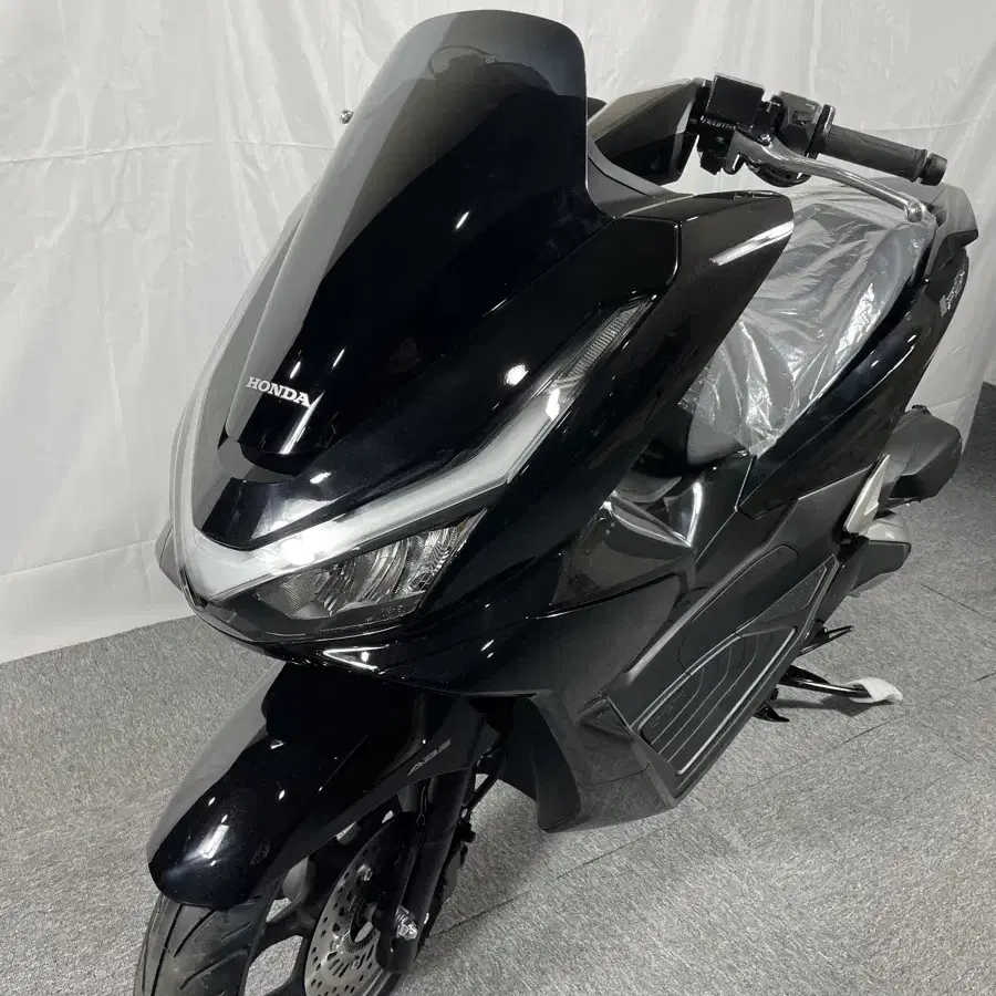 혼다 PCX 125 dx 25년식 신차 판매합니다