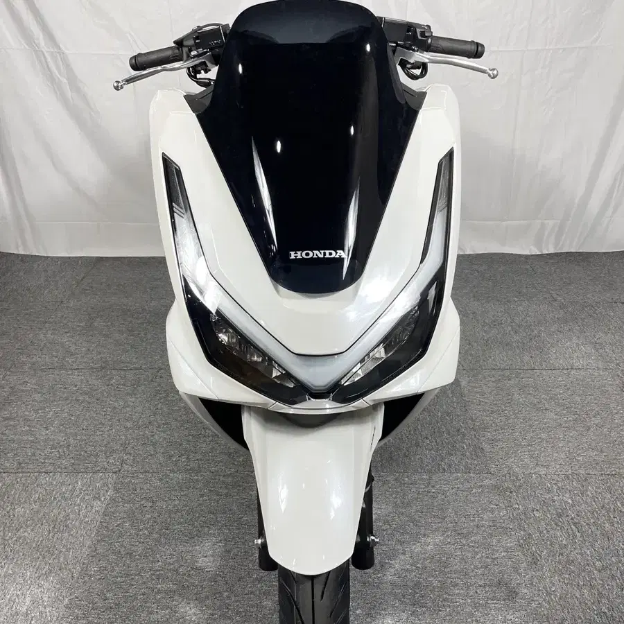 혼다 PCX 125 dx 25년식 신차 판매합니다