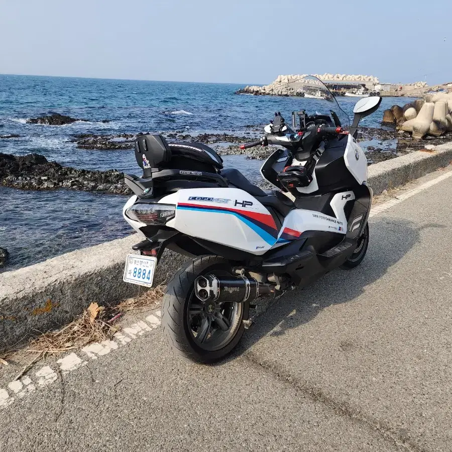 BMW C650GT