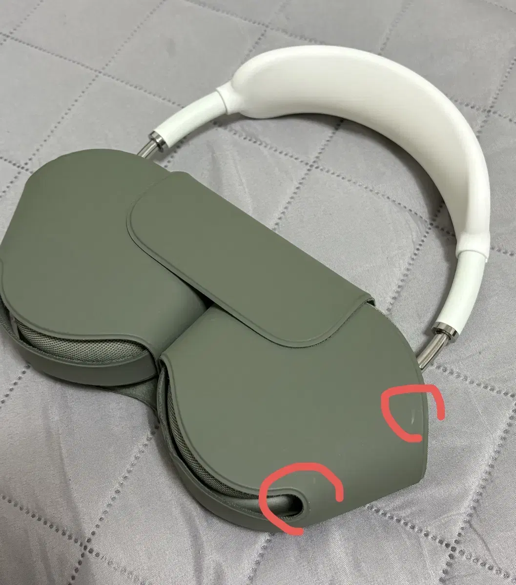 (Quick sale) AirPods Max 1 Green