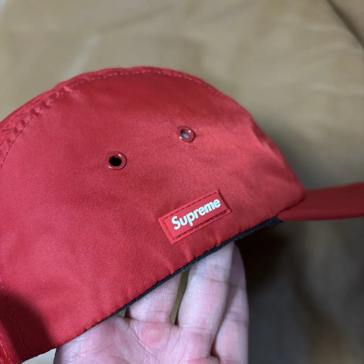 Supreme 슈프림 레드 캠프캡 모자 (Rubber Logo Red)