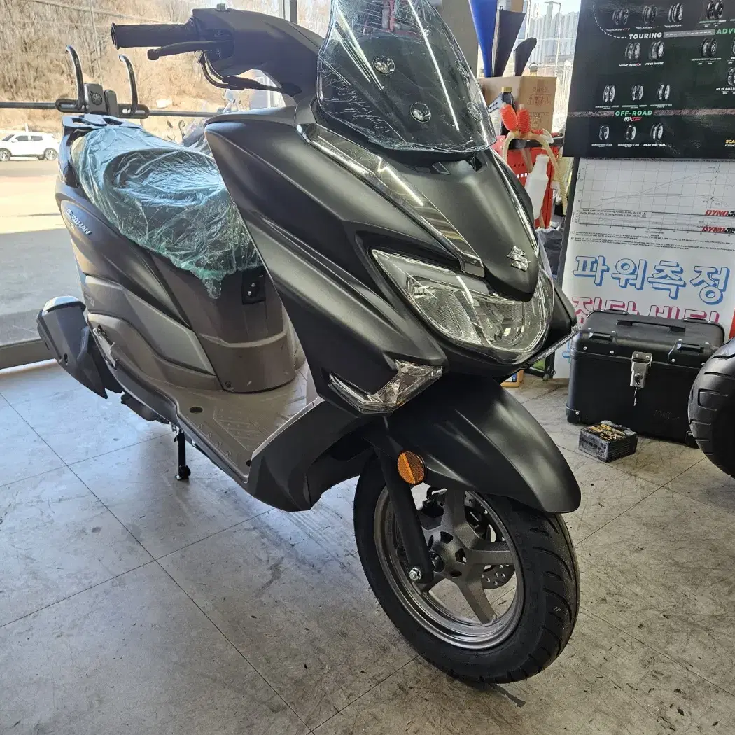 스즈키 버그만 125CC 판매합니다.