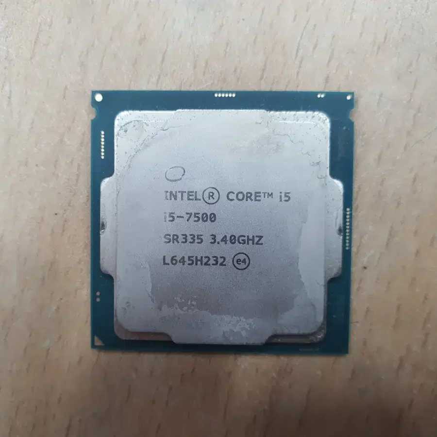 고장 화면안뜸 인텔 7세대 i5 7500 CPU 쿨러별도