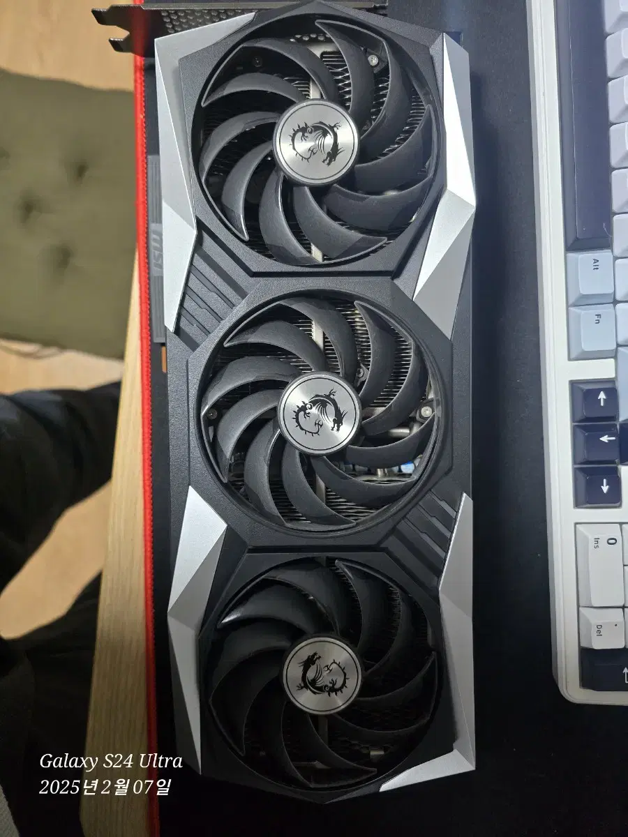 rx6800xt 트리오