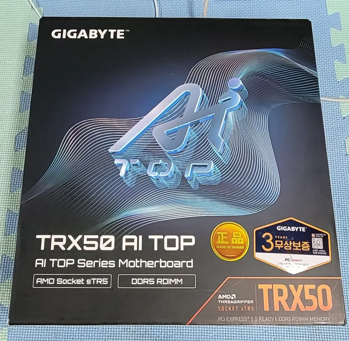 GIGABYTE TRX50 AI TOP 판매합니다.