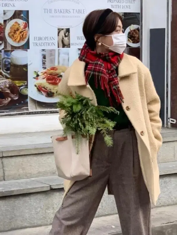 위드아웃썸머 캐롤라인코트자켓 누빔점퍼 더바넷 코스 리본빛 론론 레터 게드