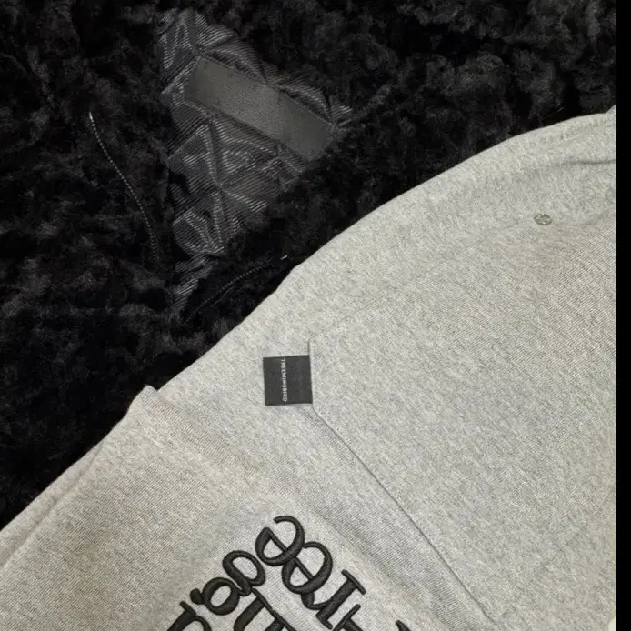 트리밍버드 TMB Square Logo Sweat Pants [Gray]