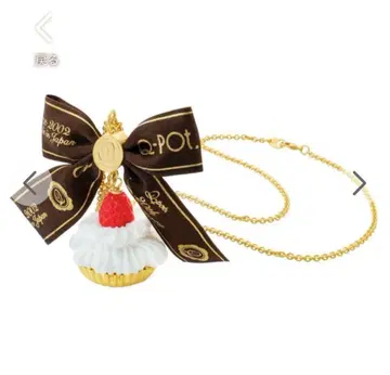 큐포트 큐포트 20주년 기념일 쇼트케이크 목걸이