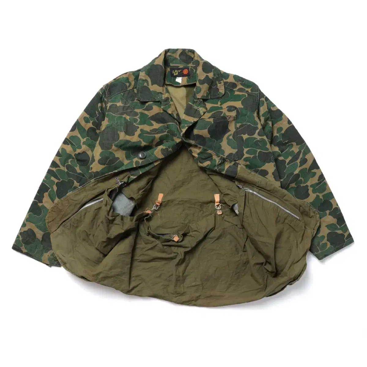 불스아이빌 Camouflage Multi Pocket Jacket