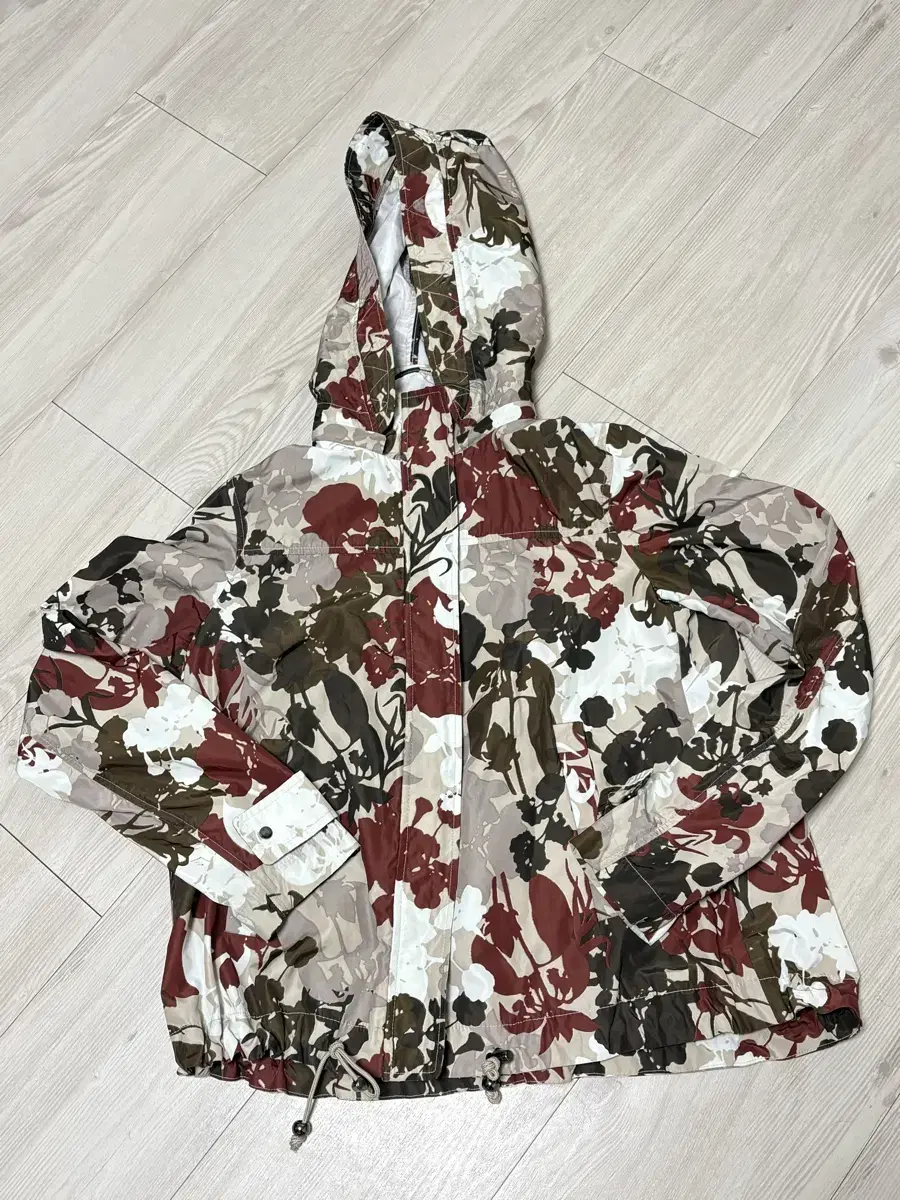 ZARA 여성 점퍼 (거의새상품)