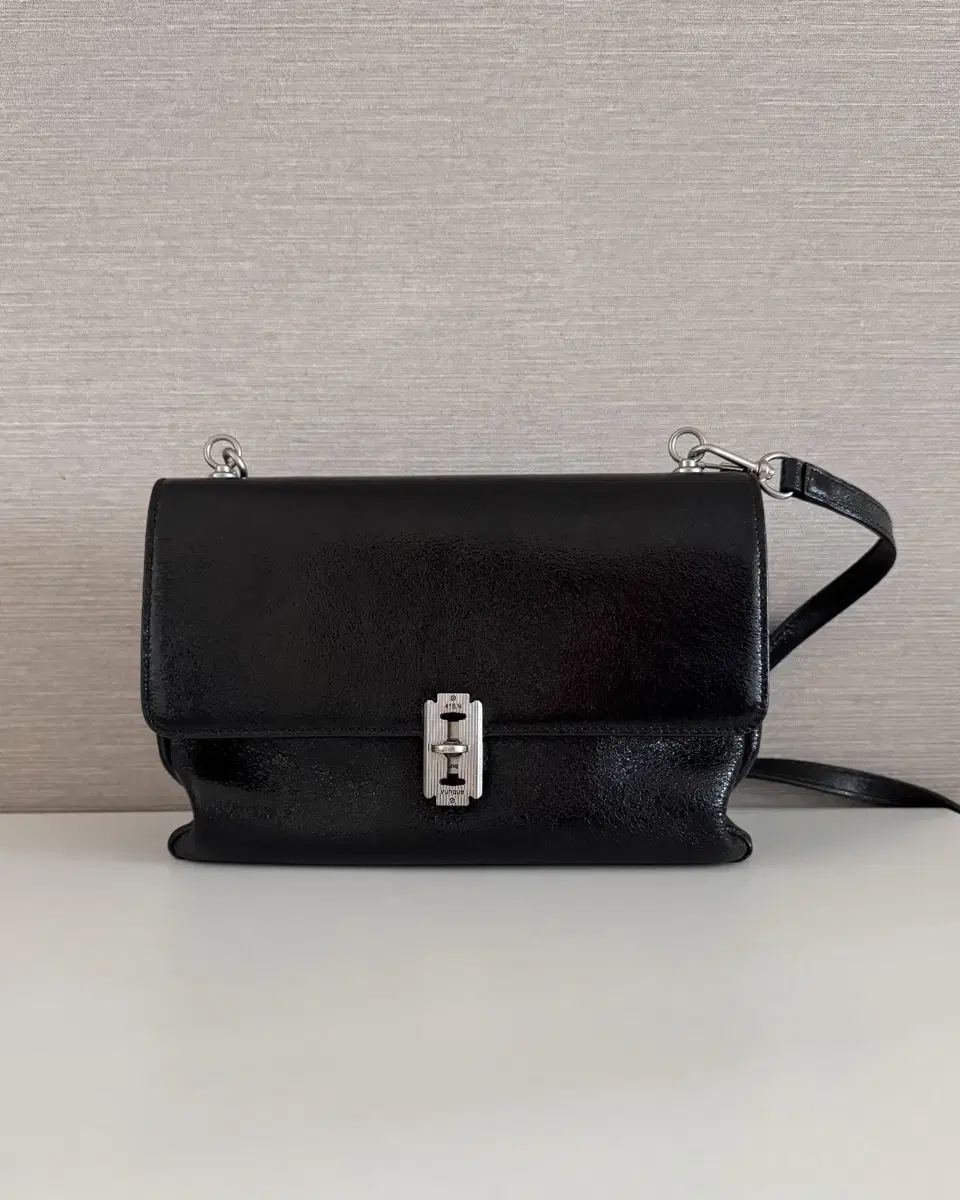 Bunker Baguette Bag Shoulder Small Black