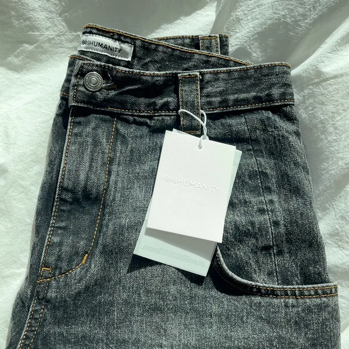 999HUMANITY BIG POCKET BAGGY JEANS