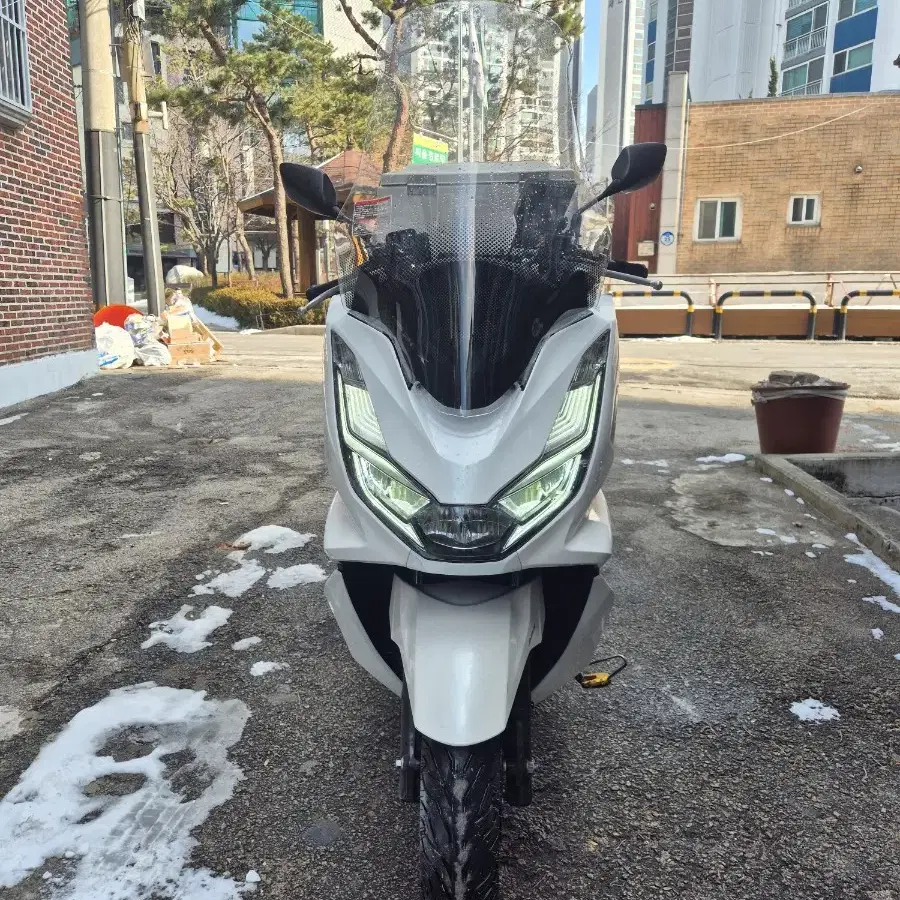 22년식 pcx125 ABS 판매합니다