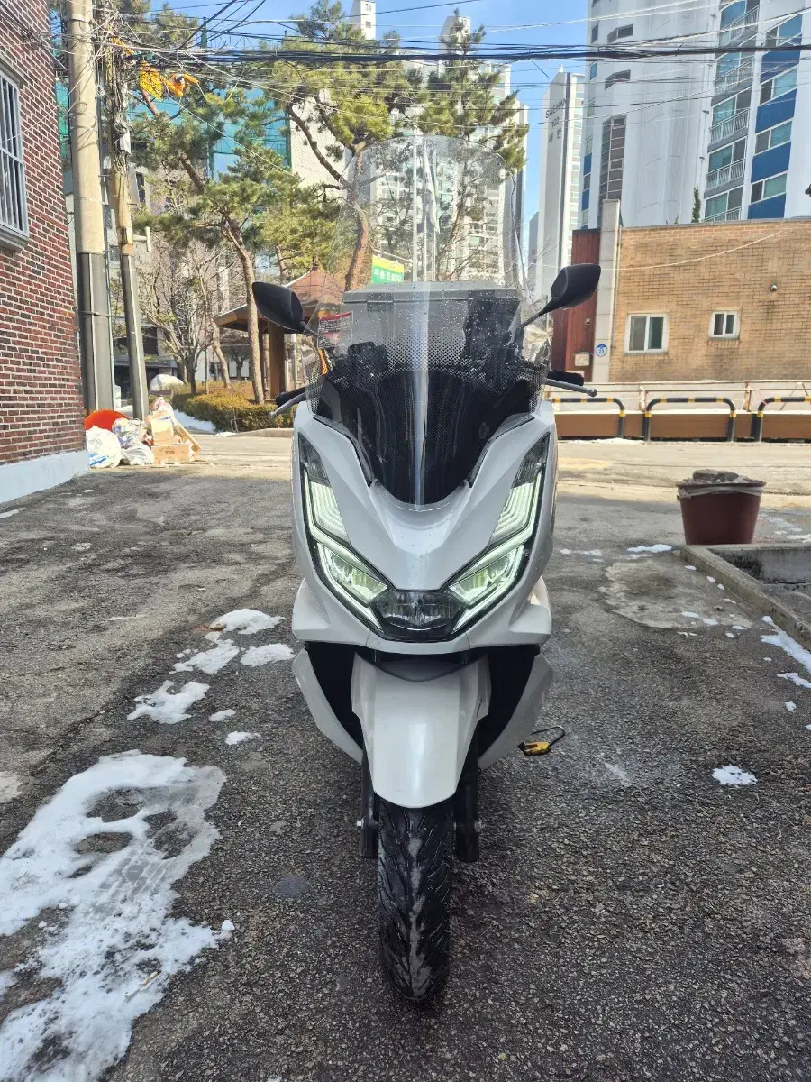 22년식 pcx125 ABS 판매합니다