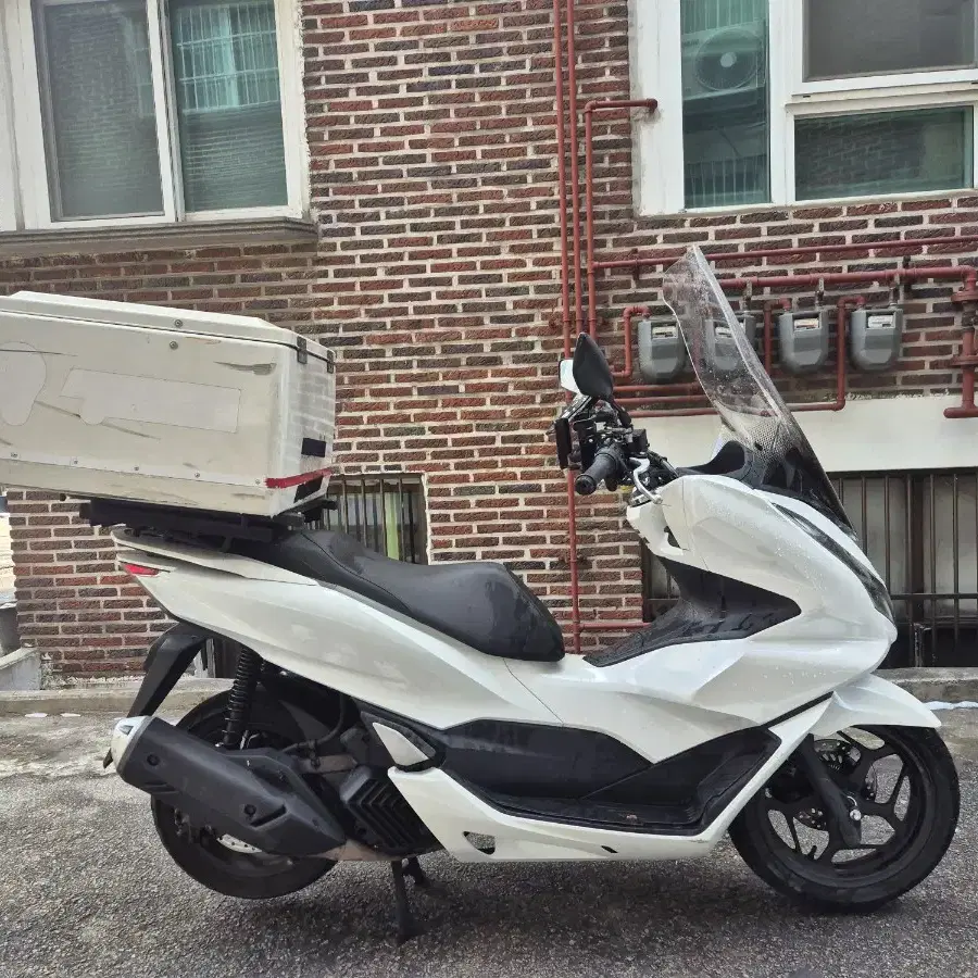 22년식 pcx125 ABS 판매합니다