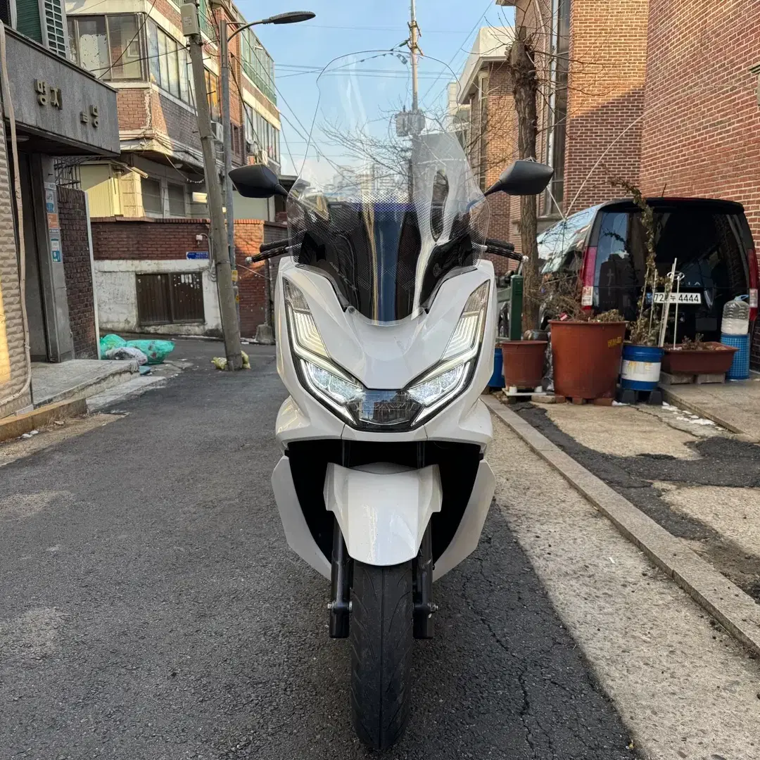 23년식 혼다 pcx125 판매합니다