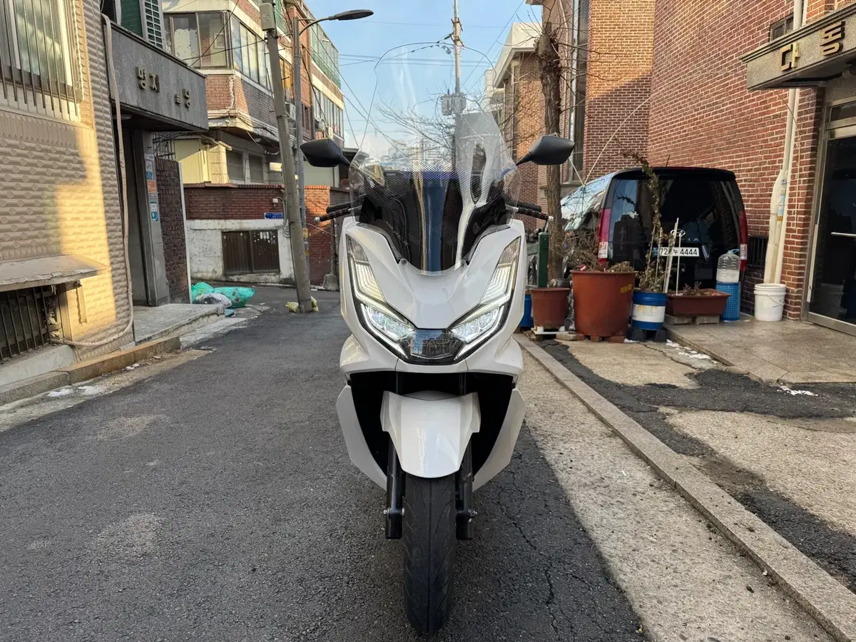 23년식 혼다 pcx125 판매합니다