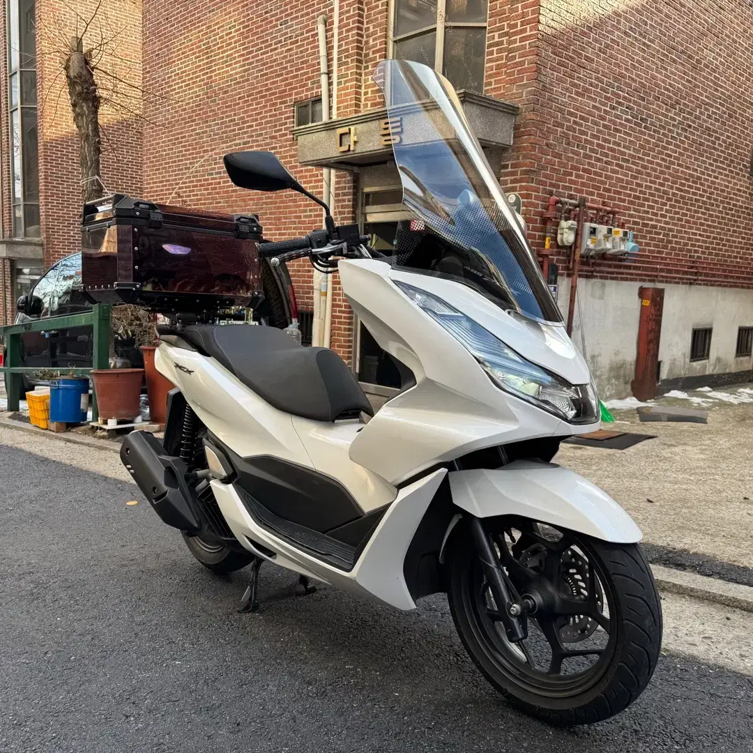 23년식 혼다 pcx125 판매합니다