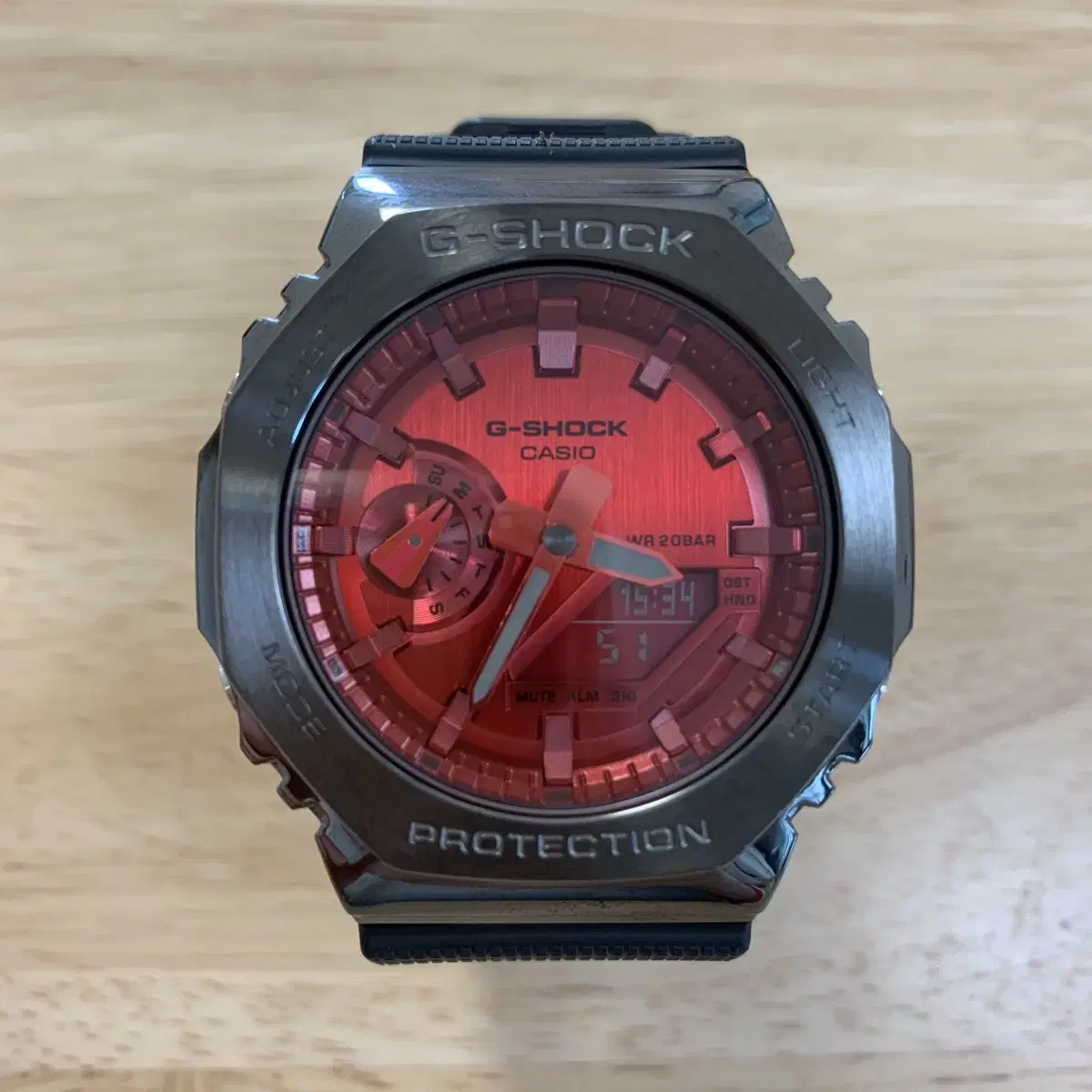 지샥 메탈 지얄오크 (G-SHOCK GM-2100B) 판매합니다 (S급)