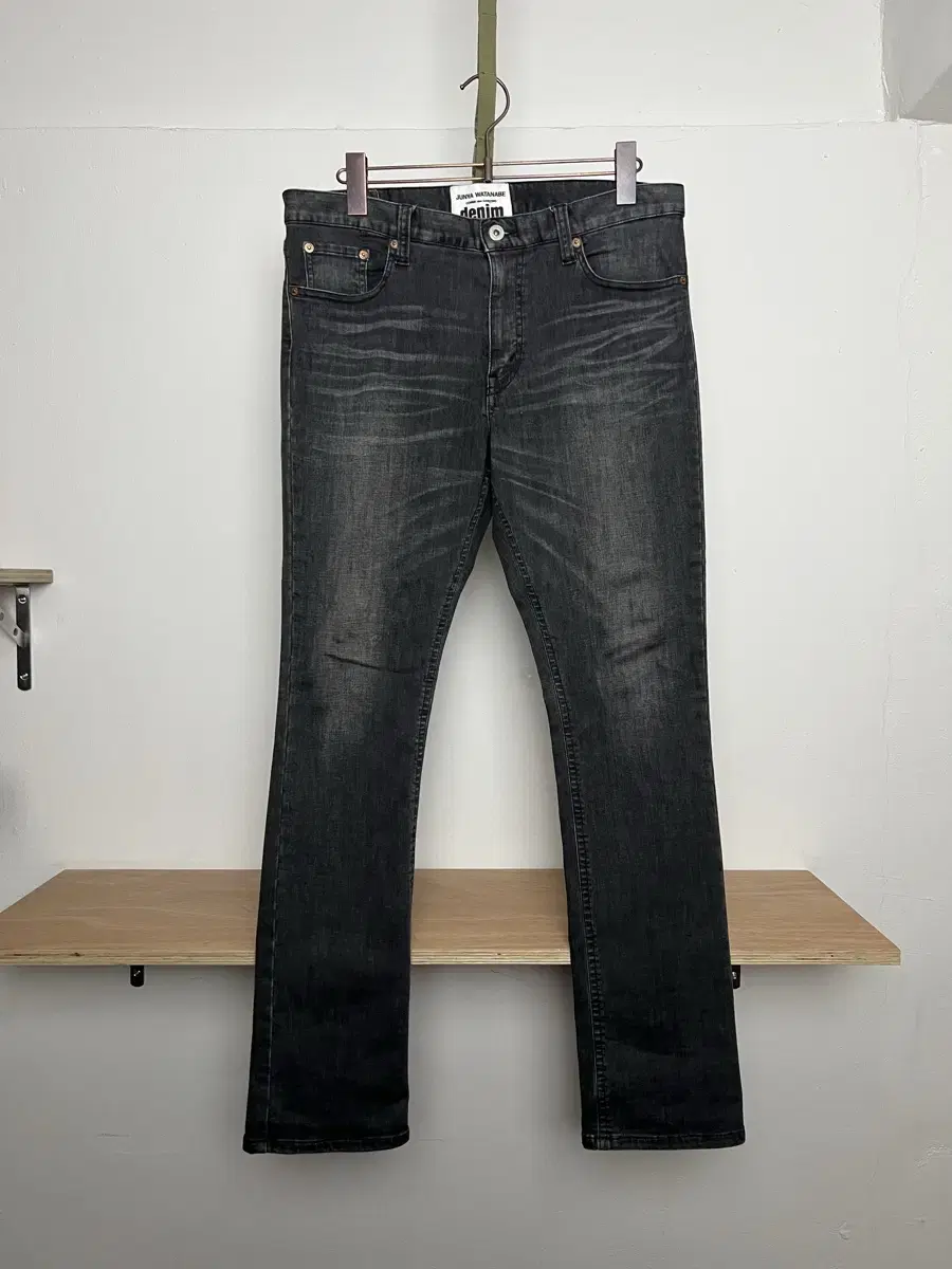 JUNYAWATANABE DENIM 스키니부츠컷