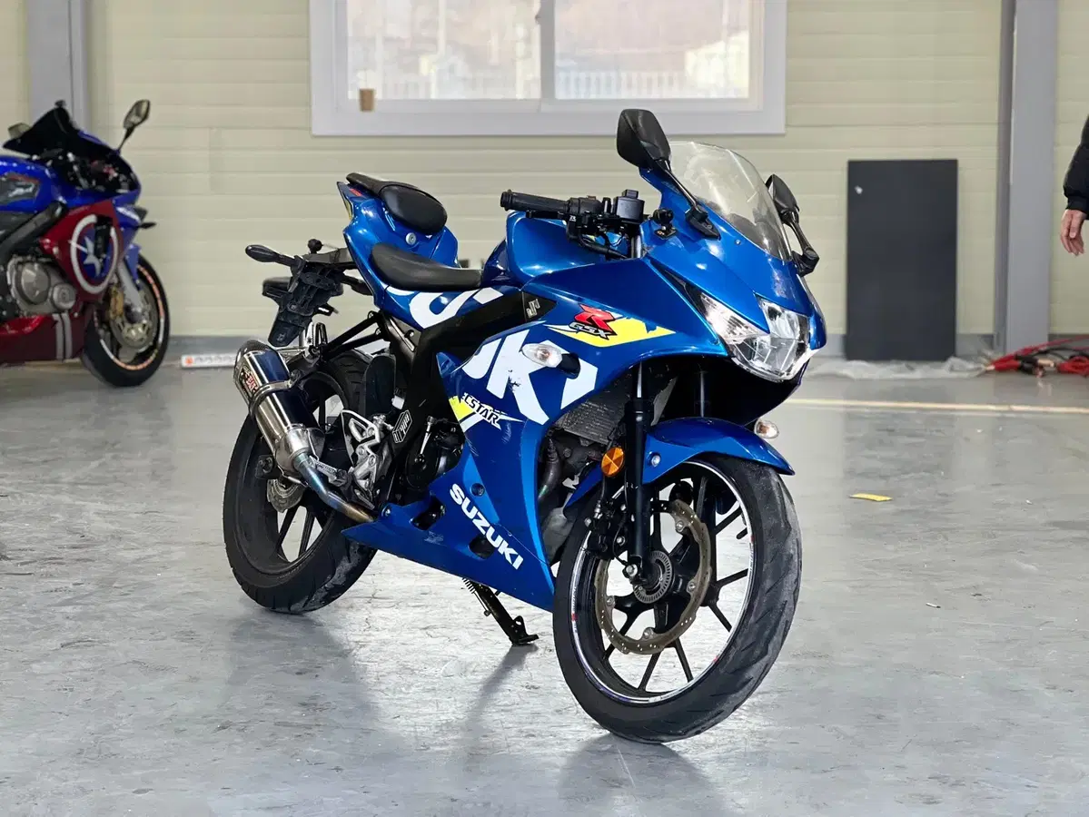 스즈키 gsxr125 2020년식 요시무라머플러 판매합니다