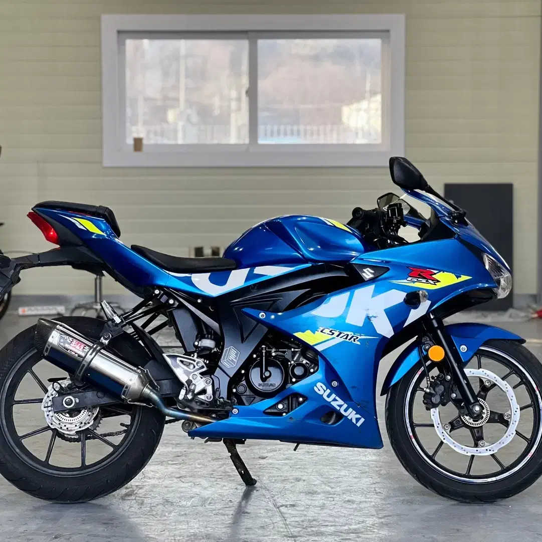 스즈키 gsxr125 2020년식 요시무라머플러 판매합니다