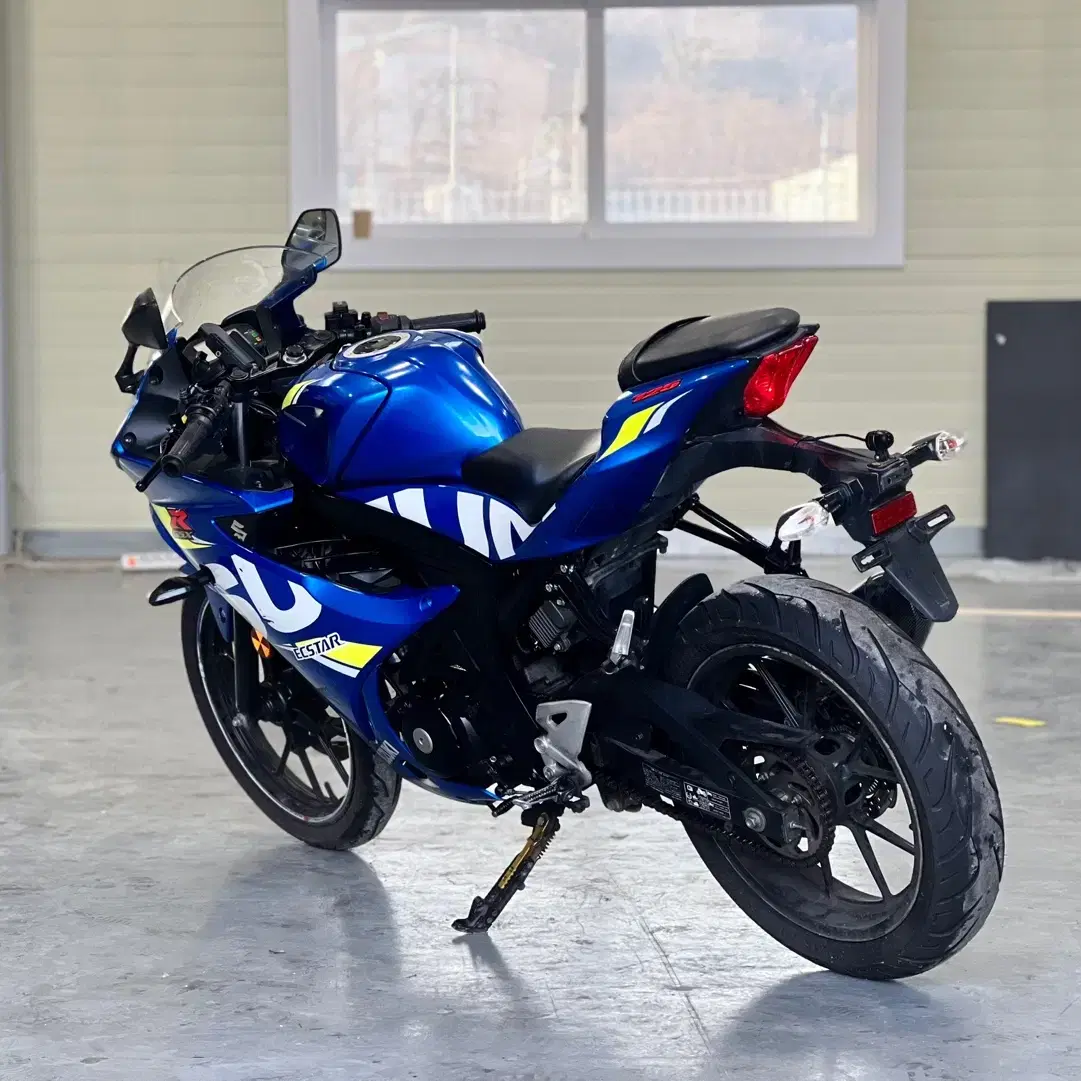 스즈키 gsxr125 2020년식 요시무라머플러 판매합니다