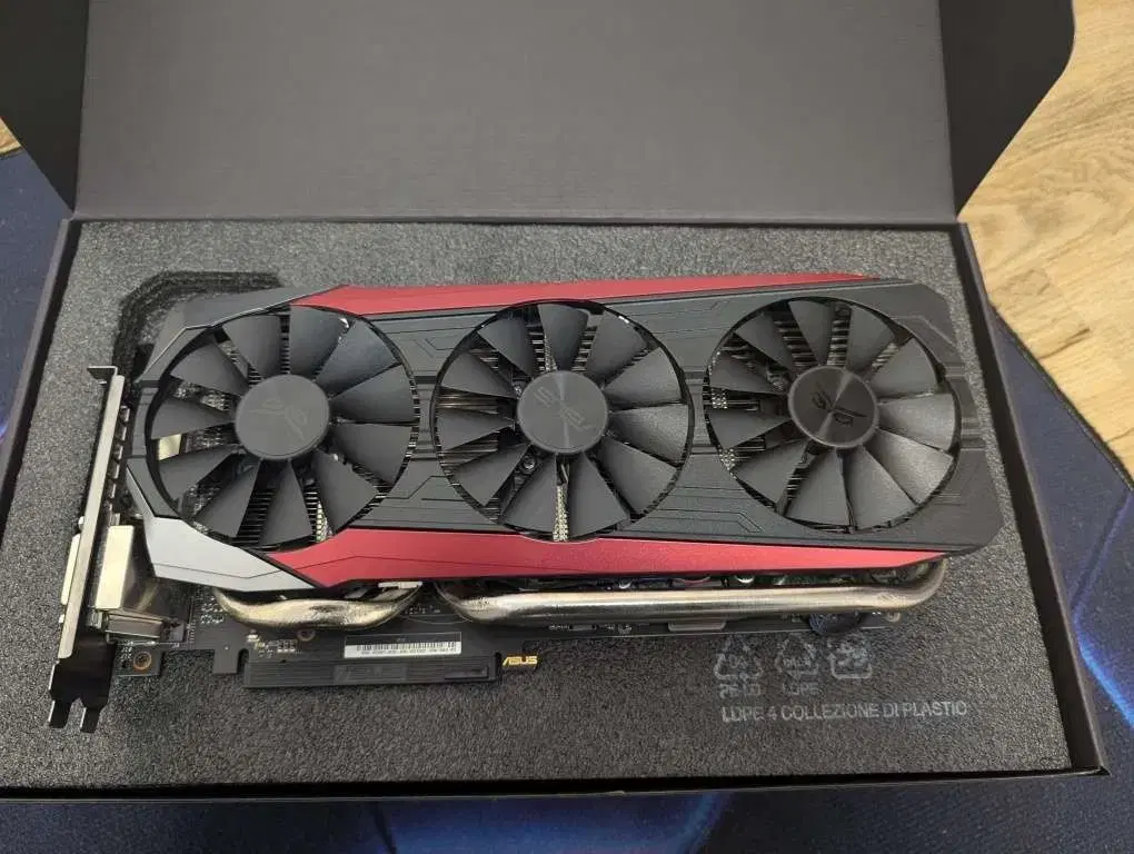 그래픽카드 gtx980ti strix