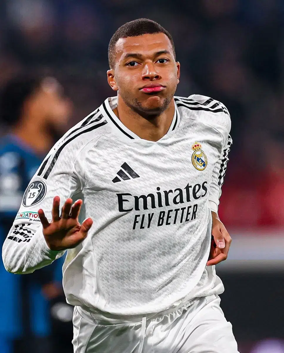 24-25 Real Madrid Home L/S No.9 Mbappe