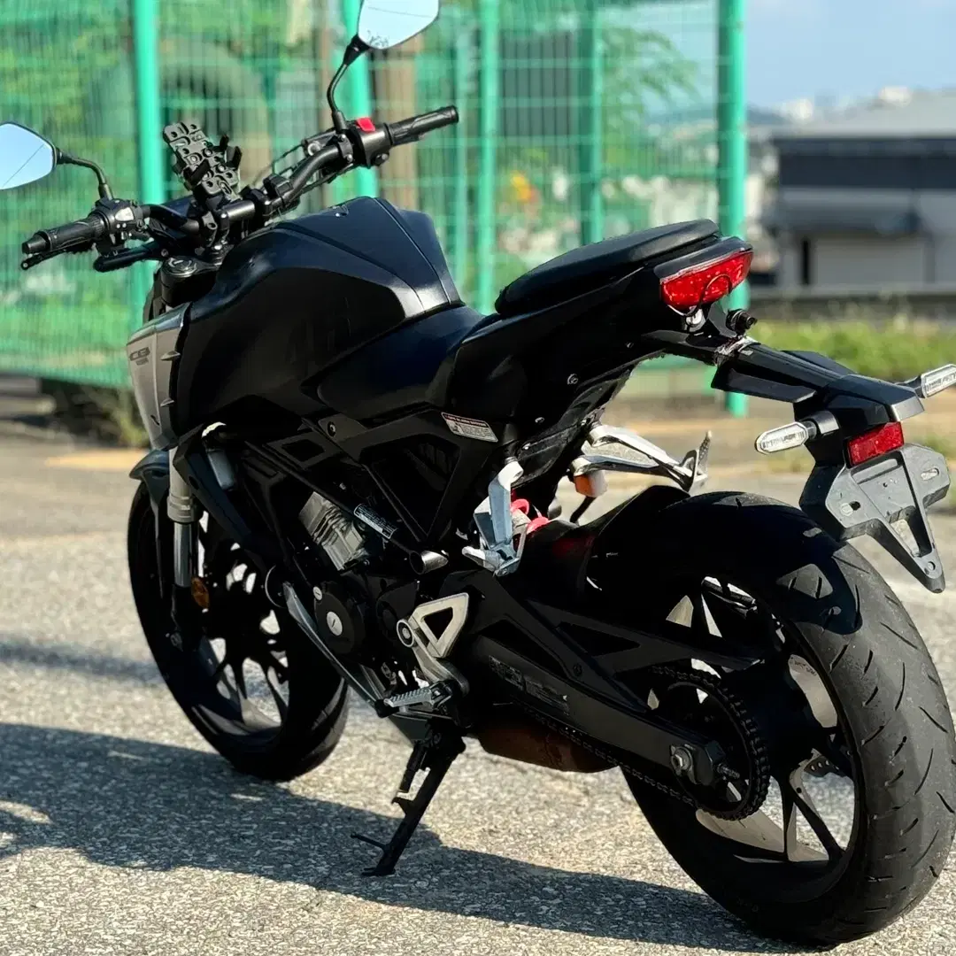 혼다 cb125r 2019년식 블랙컬러 컨디션좋은차 판매합니다