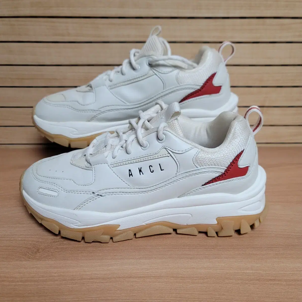 Aki Classic Off-White Ugly Shoes Height Increasing Shoes 245