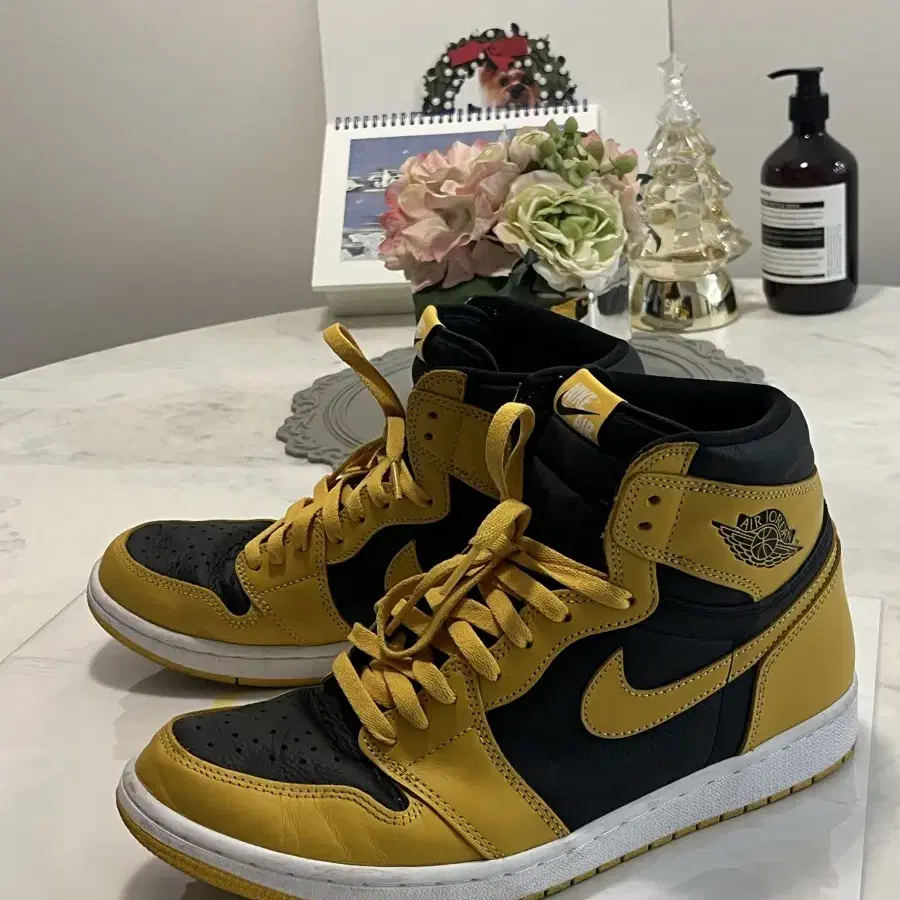 Jordan 1 Retro High OG Pollen 조던 1 레트로