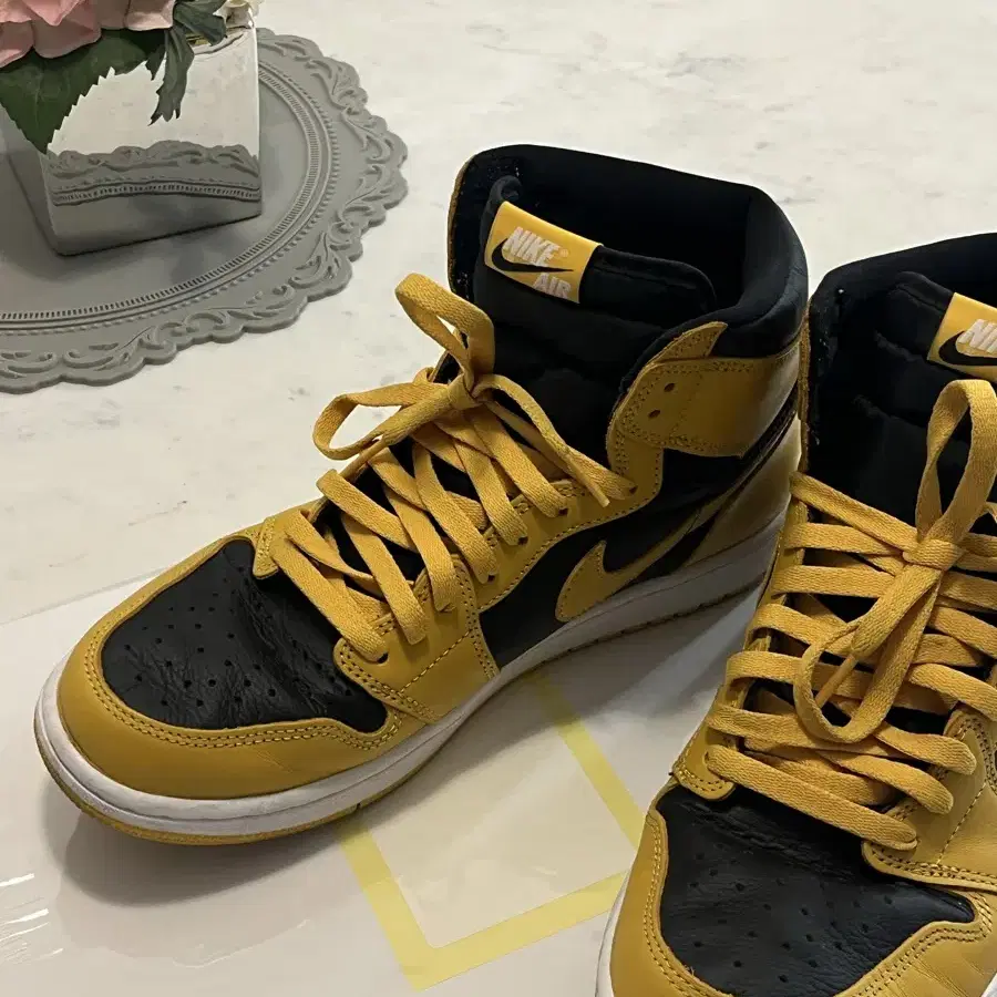 Jordan 1 Retro High OG Pollen 조던 1 레트로