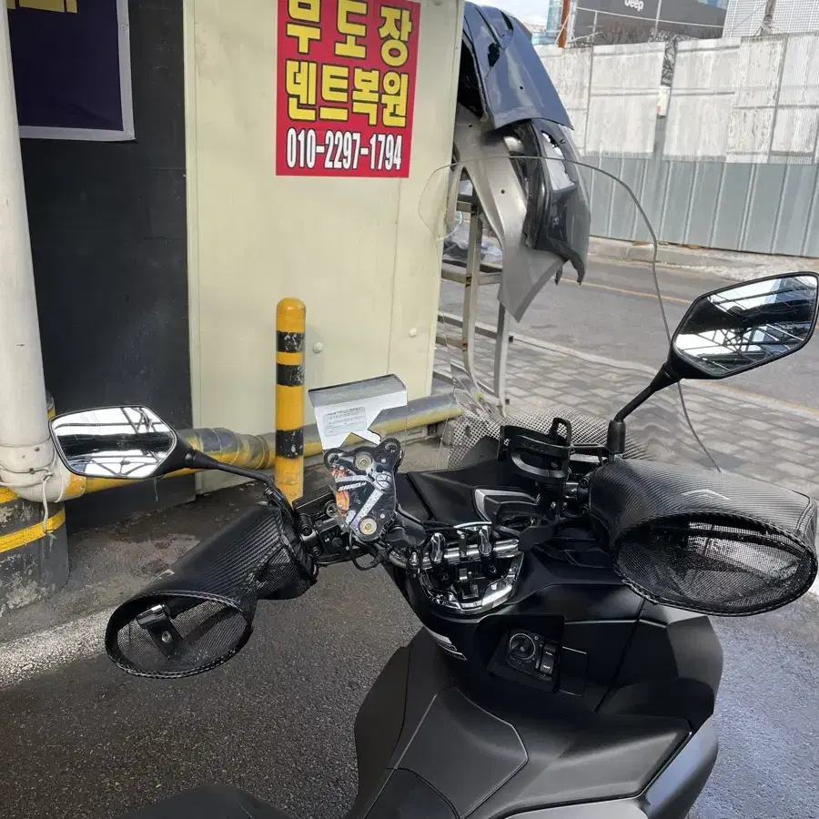 24년식 pcx 125 신차급 무광블랙 1096km