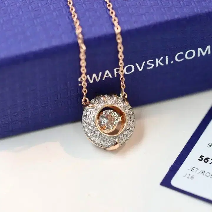 Swarovski   스와로브스키  여성  다이아몬드 목걸이